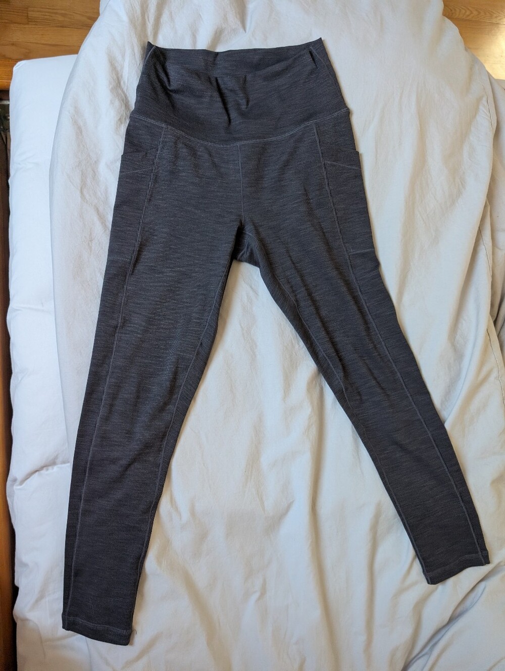 Prana Ribbed Pocket Yoga Leggings - medium - Charcoal Grey